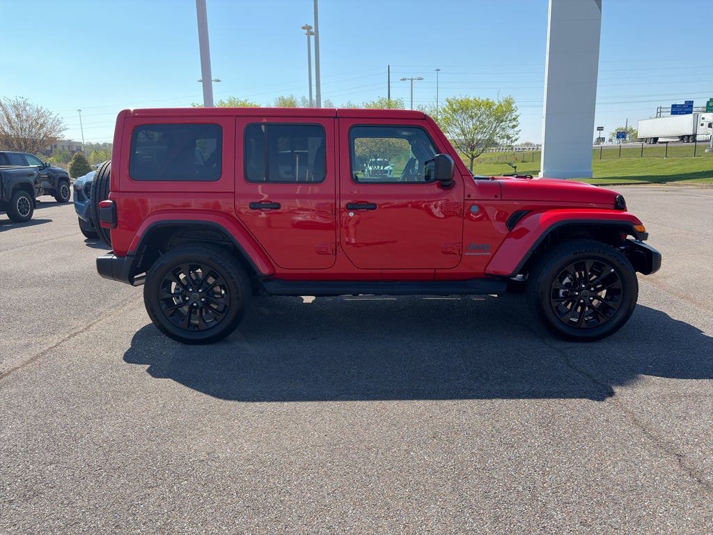 2025 Jeep Wrangler 4xe Sahara