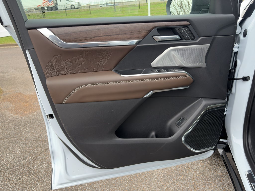 2026 GMC Acadia AWD Denali Ultimate