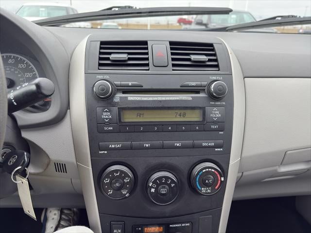 2010 Toyota Corolla LE