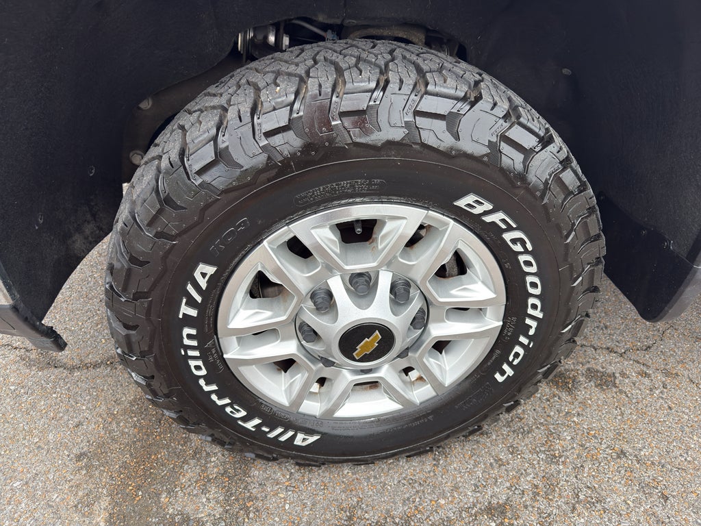 2024 Chevrolet Silverado LT