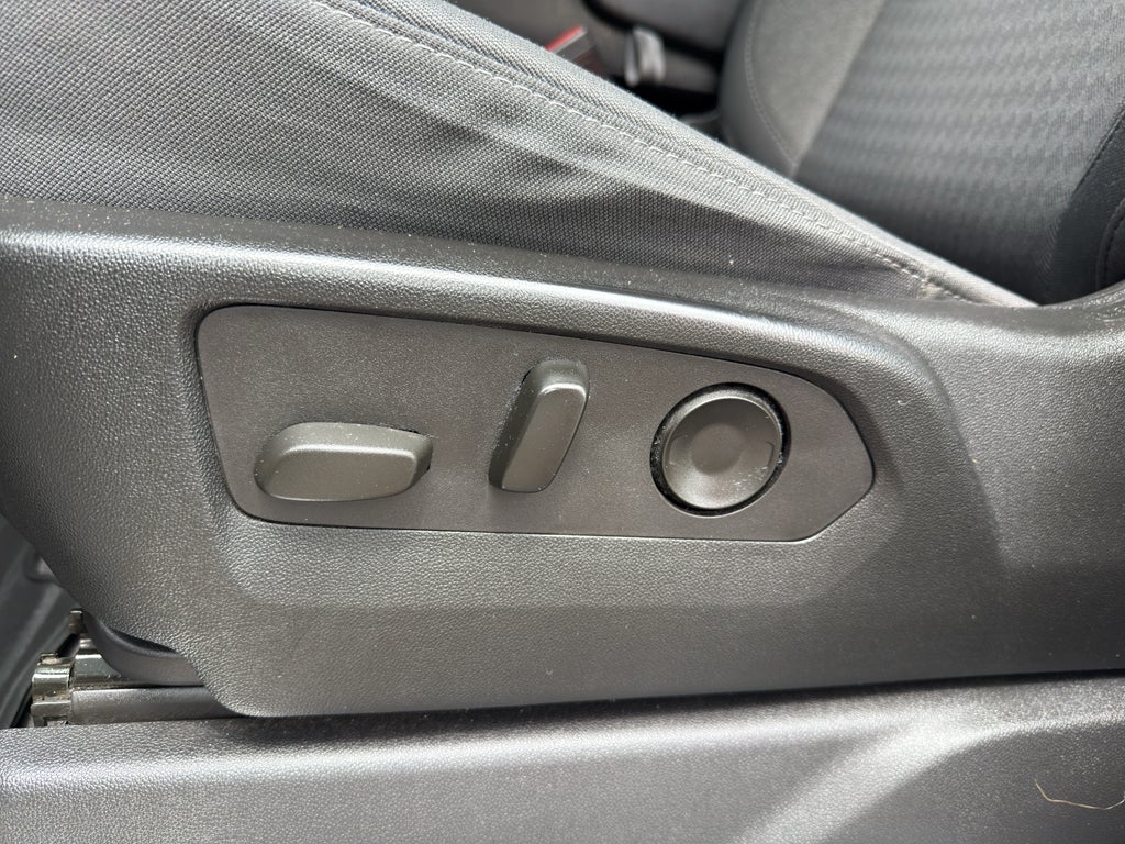 2024 Chevrolet Silverado LT