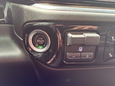 2024 Chevrolet Silverado LT