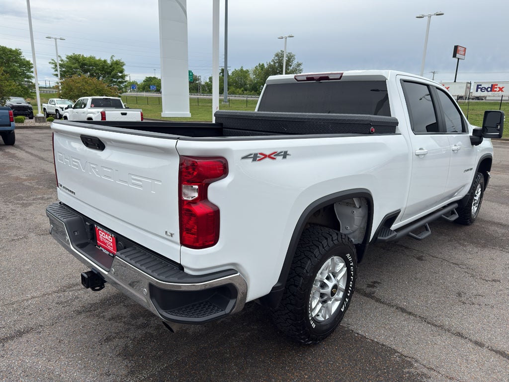 2024 Chevrolet Silverado LT