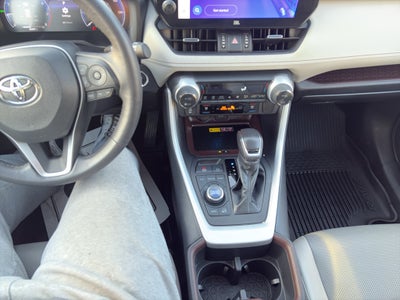 2024 Toyota RAV4 Limited