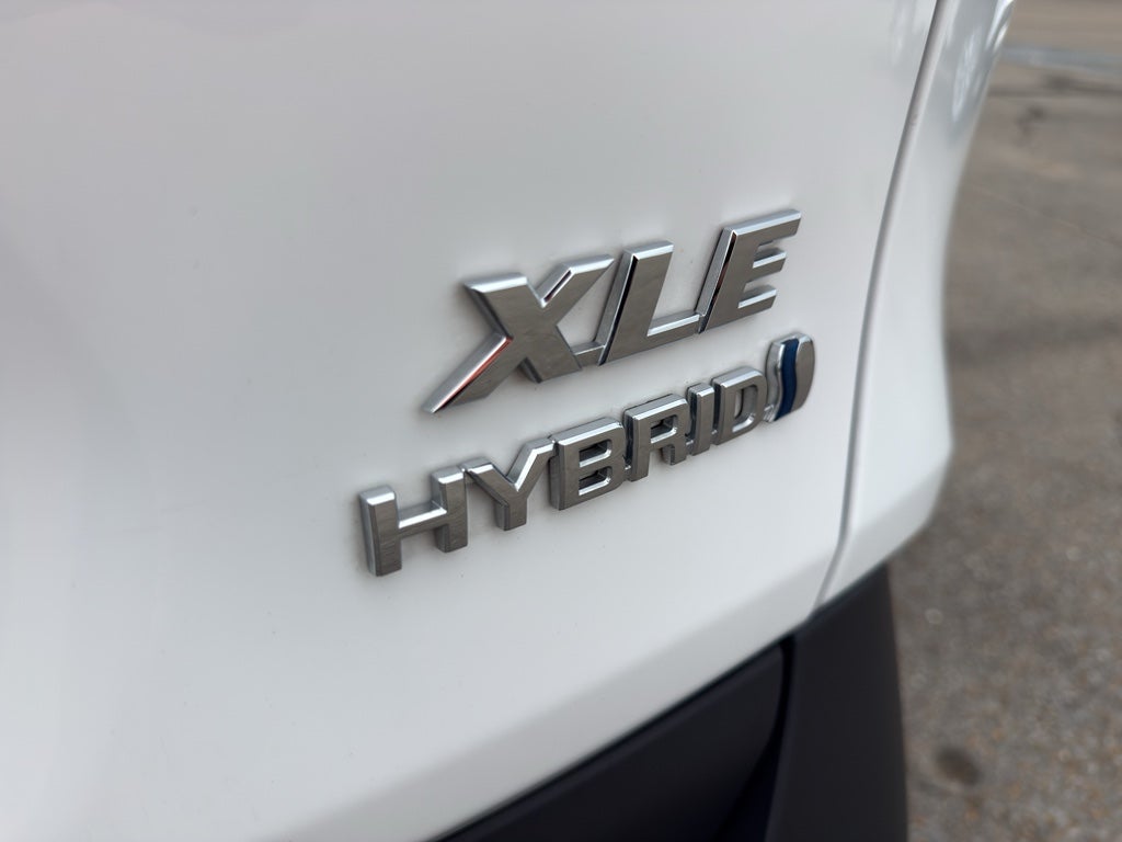 2023 Toyota RAV4 Hybrid Hybrid XLE