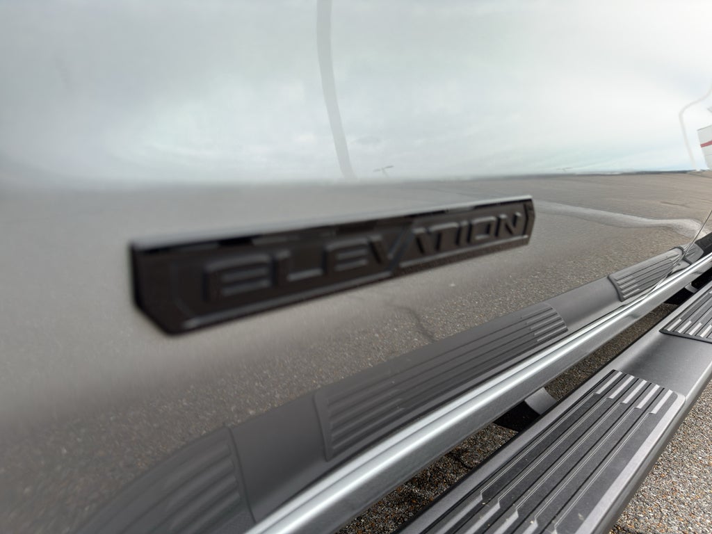 2025 GMC Sierra Elevation