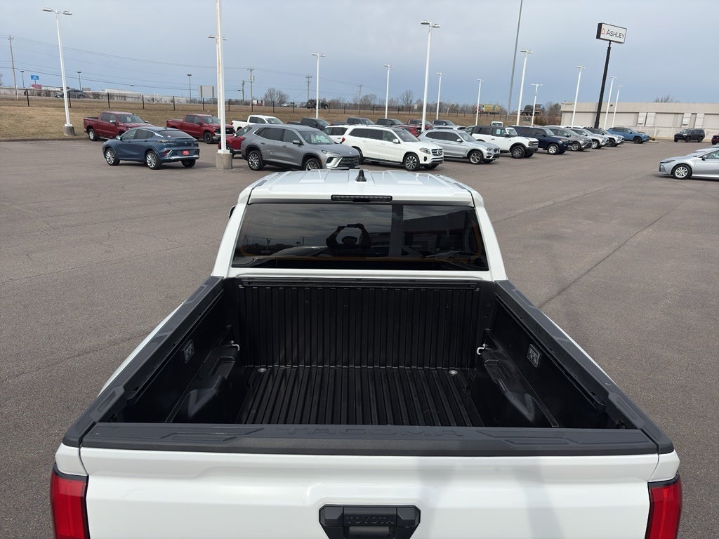 2025 Toyota Tacoma TRD Off Road