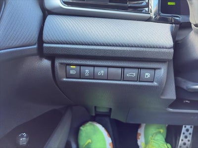 2025 Toyota Camry Hybrid SE