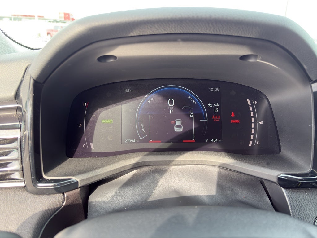 2025 Toyota Camry Hybrid LE