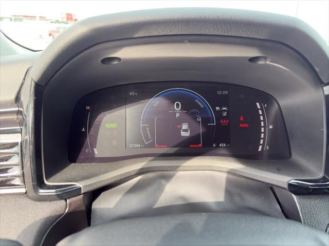 2025 Toyota Camry Hybrid LE