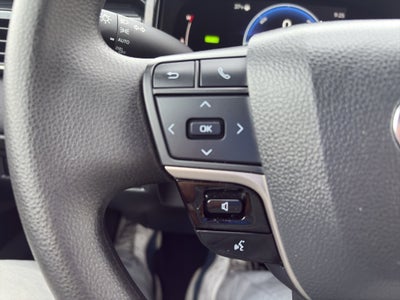 2025 Toyota Camry Hybrid LE