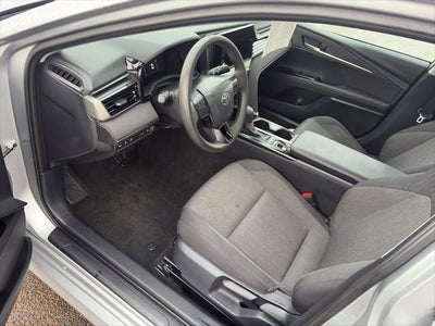 2025 Toyota Camry Hybrid LE