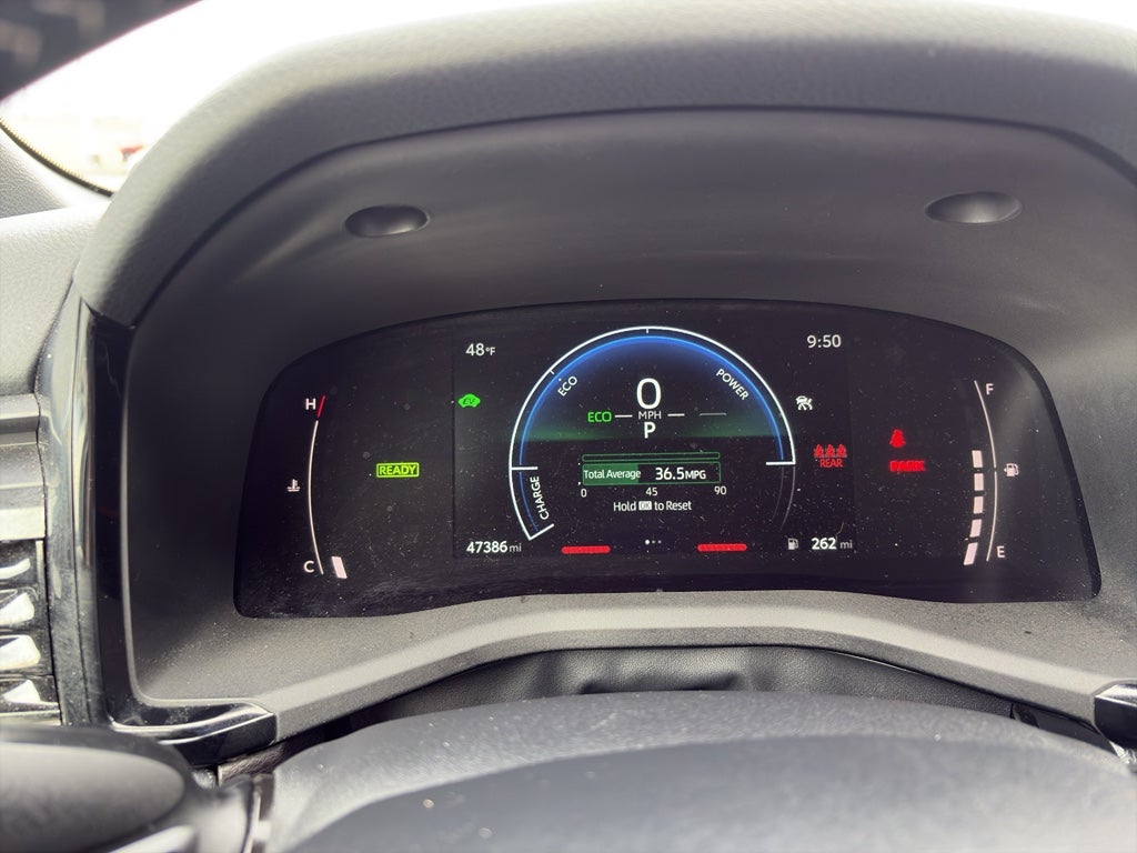 2025 Toyota Camry Hybrid SE