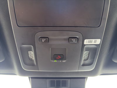 2025 Toyota Camry Hybrid SE