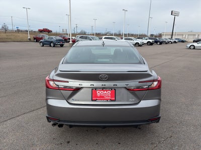 2025 Toyota Camry Hybrid SE