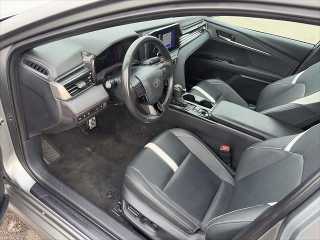 2025 Toyota Camry Hybrid SE