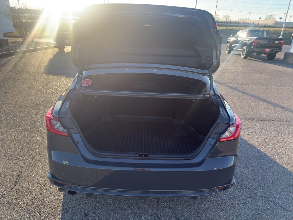 2025 Toyota Camry Hybrid XSE