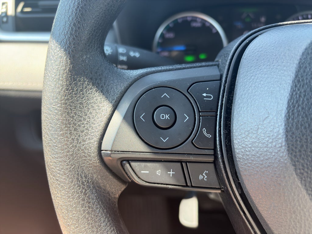 2022 Toyota RAV4 Hybrid XLE