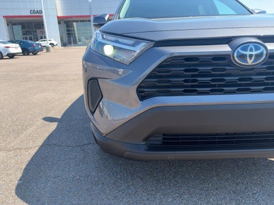 2022 Toyota RAV4 Hybrid XLE