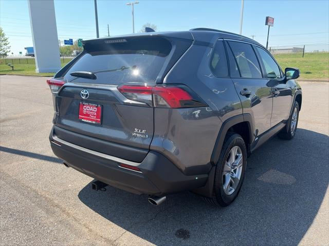 2022 Toyota RAV4 Hybrid XLE
