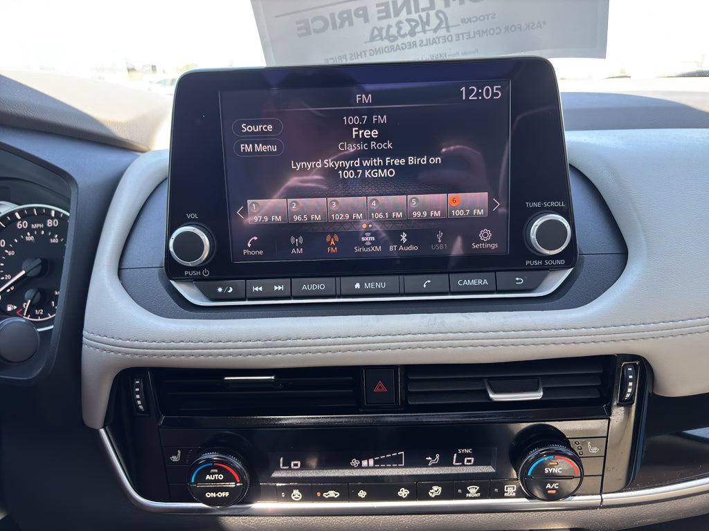 2023 Nissan Rogue SL