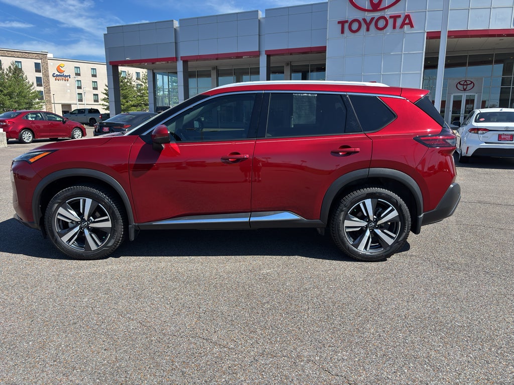 2023 Nissan Rogue SL