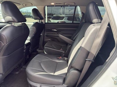 2024 Toyota Grand Highlander XLE