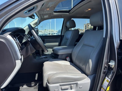 2019 Toyota Sequoia SR5