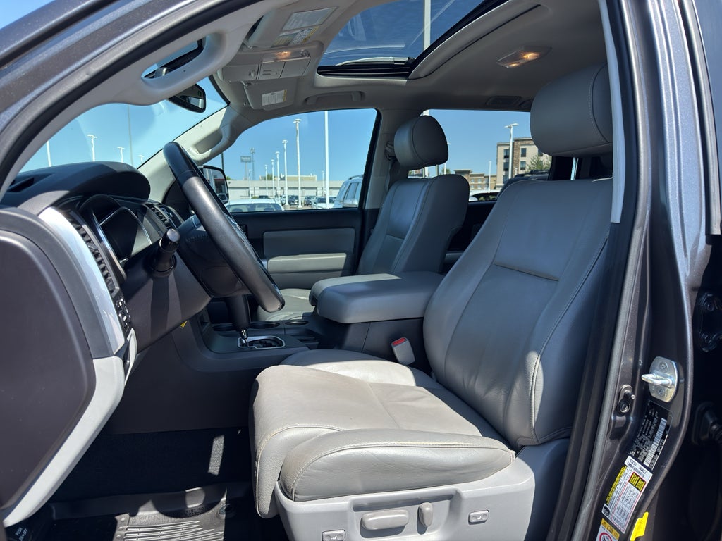 2019 Toyota Sequoia SR5