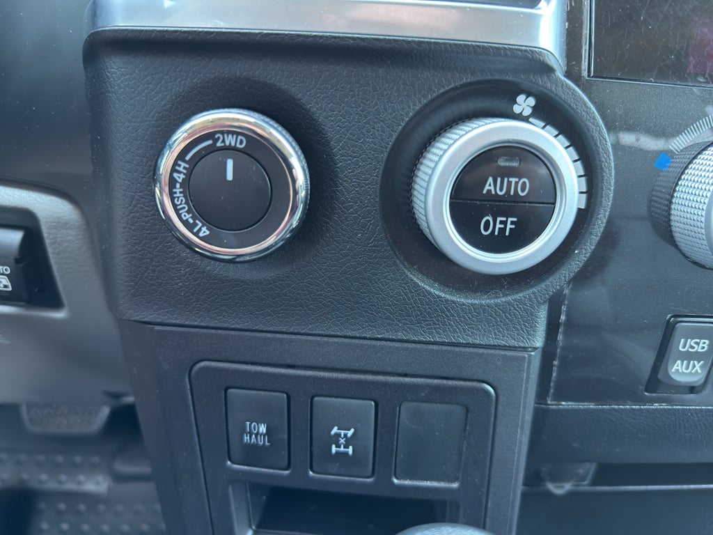 2019 Toyota Sequoia SR5
