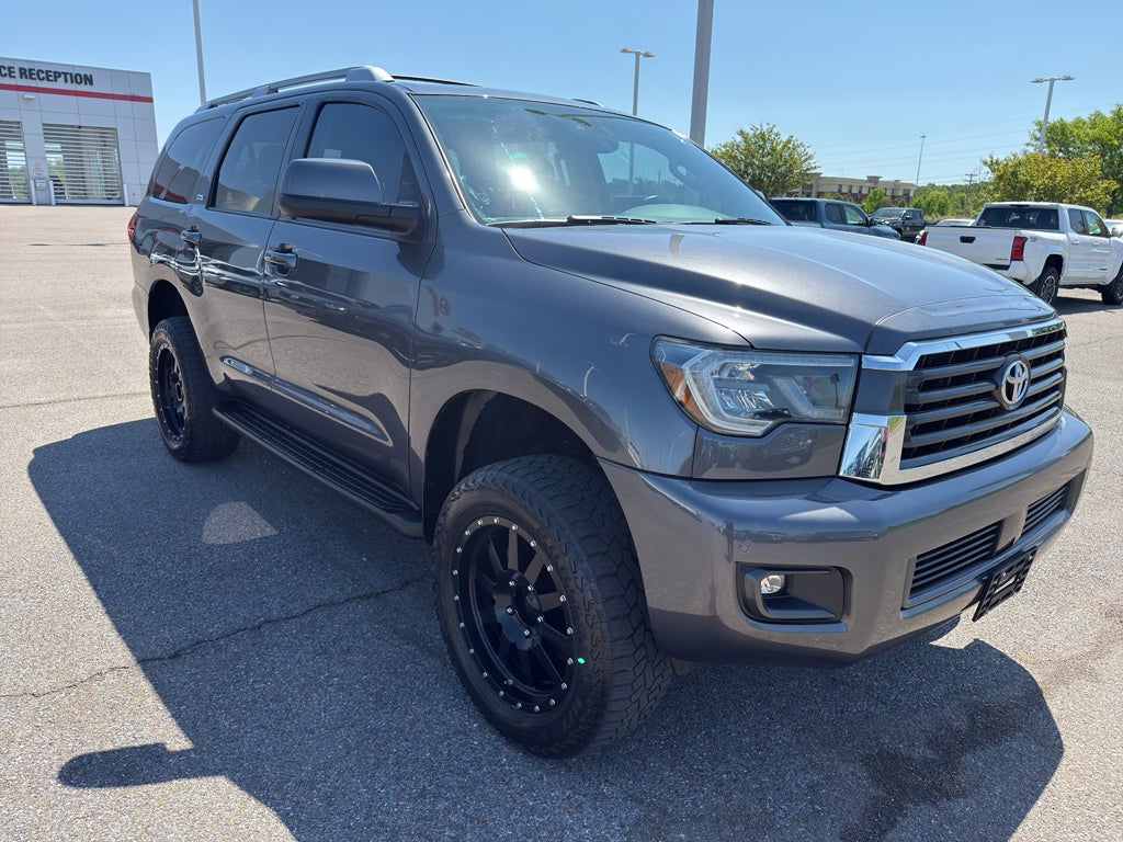 2019 Toyota Sequoia SR5