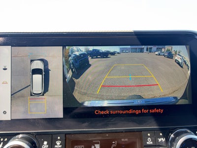 2023 Toyota Highlander Hybrid Hybrid Platinum