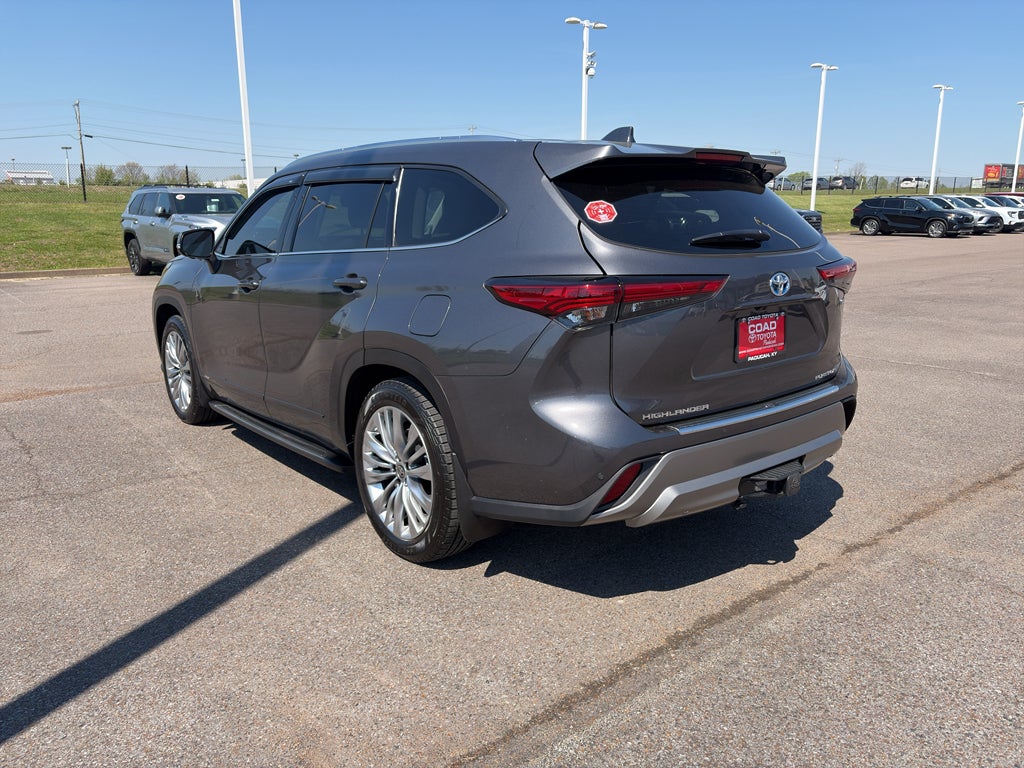2023 Toyota Highlander Hybrid Hybrid Platinum