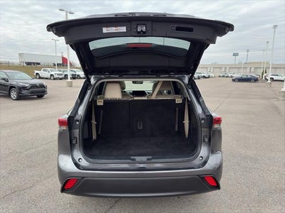 2023 Toyota Highlander XLE