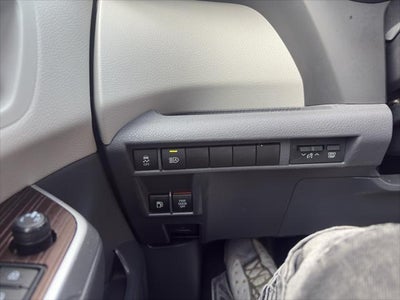 2024 Toyota Sienna LE