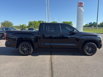 2023 Toyota Tundra Platinum