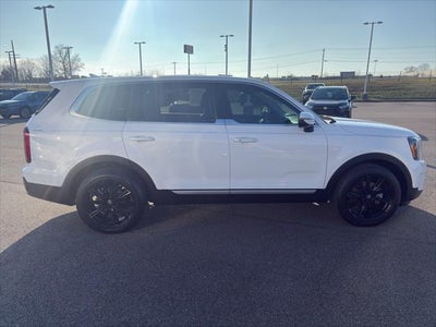 2023 Kia Telluride LX
