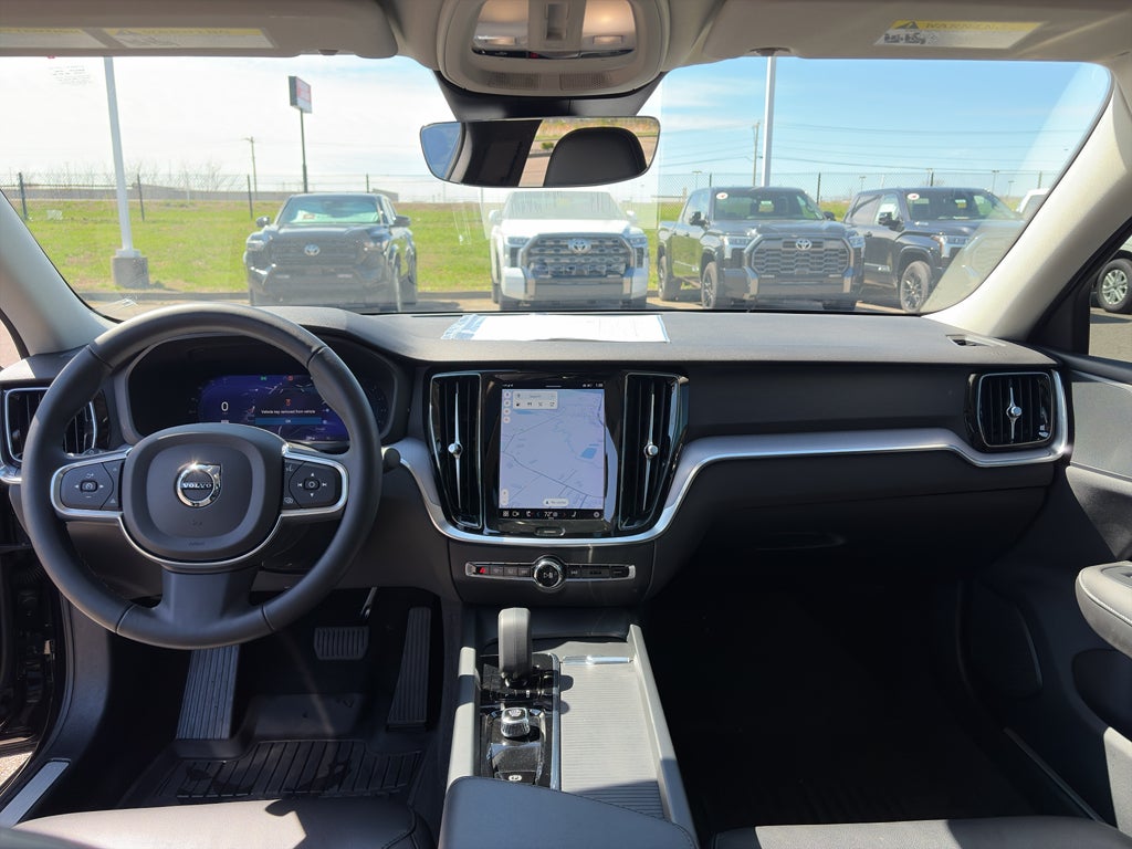 2024 Volvo S60 Core Dark Theme