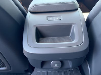 2024 Volvo S60 Core Dark Theme