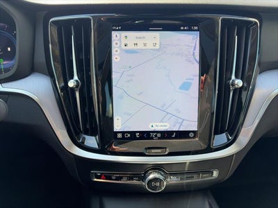 2024 Volvo S60 Core Dark Theme