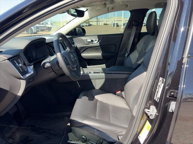 2024 Volvo S60 Core Dark Theme