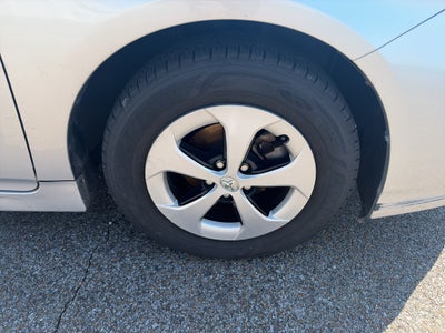 2012 Toyota Prius Two