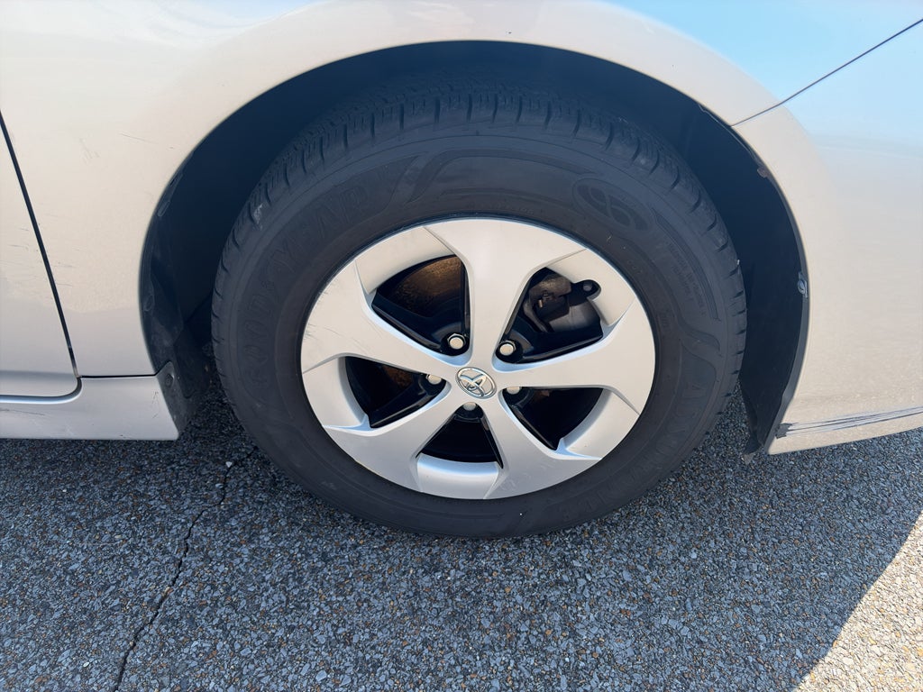 2012 Toyota Prius Two