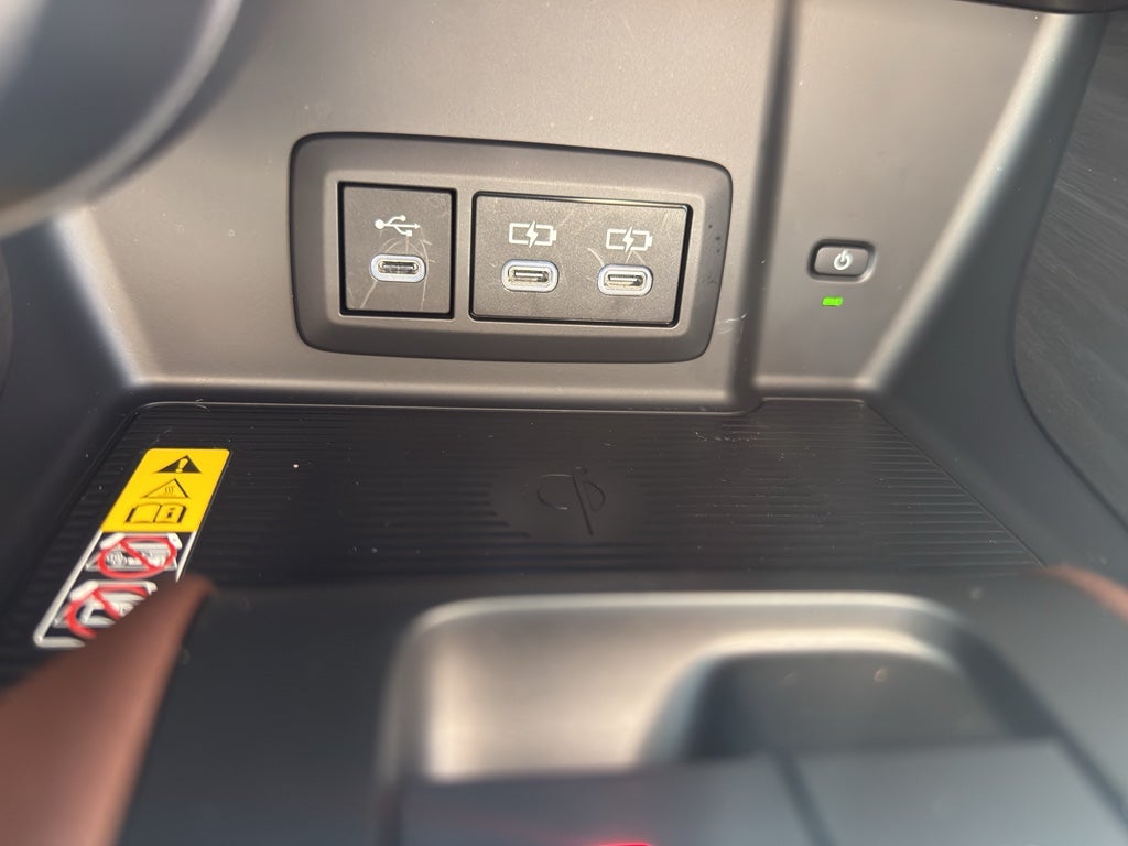 2024 Toyota Venza XLE