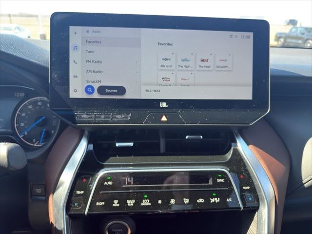 2024 Toyota Venza XLE