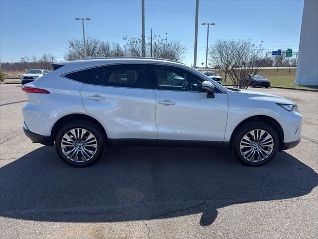 2024 Toyota Venza XLE