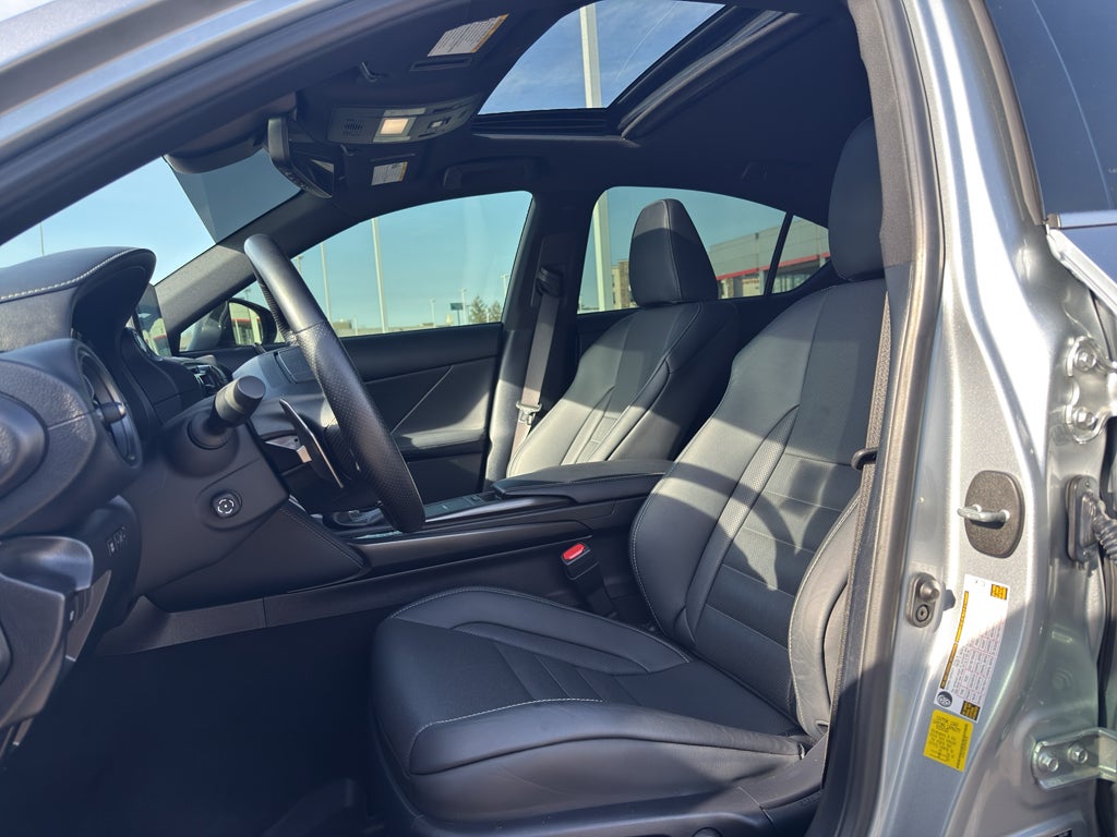 2023 Lexus IS 350 F SPORT