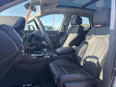 2023 Audi Q5 S line Prestige