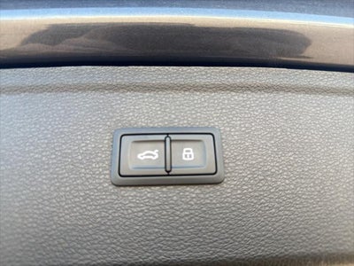 2023 Audi Q5 S line Prestige
