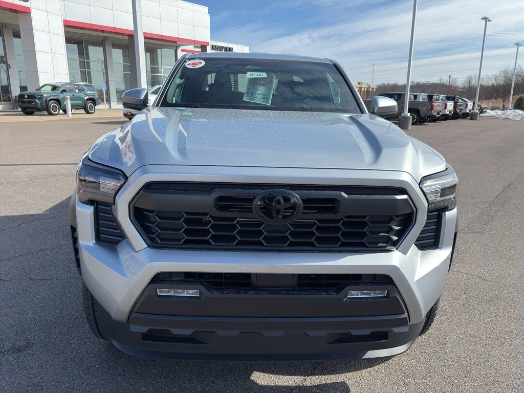 2026 Toyota Tacoma i-FORCE MAX Tacoma TRD Off-Road